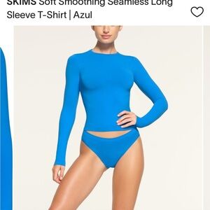 SKIMS SOLD OUT NWT Long Sleeve Seamless Top in Azul Blue